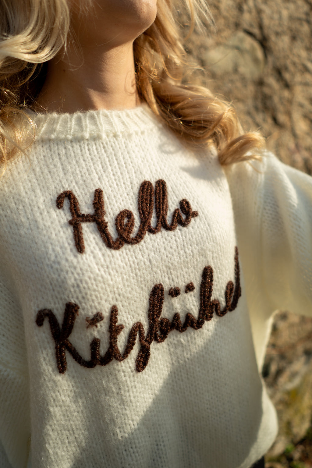 The Streif — White Ember Brown Font