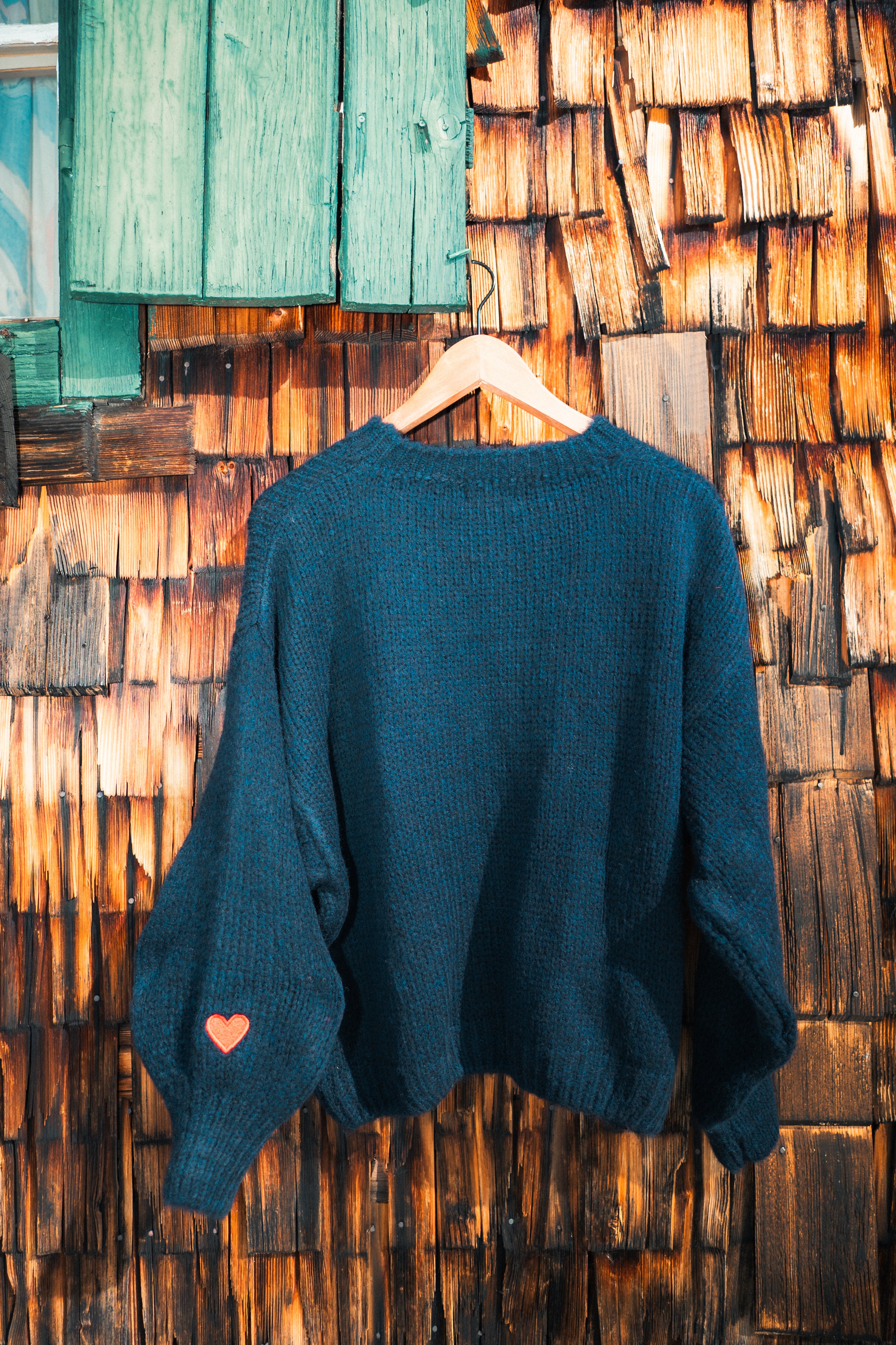 The Nord — Midnight Blue Red Font