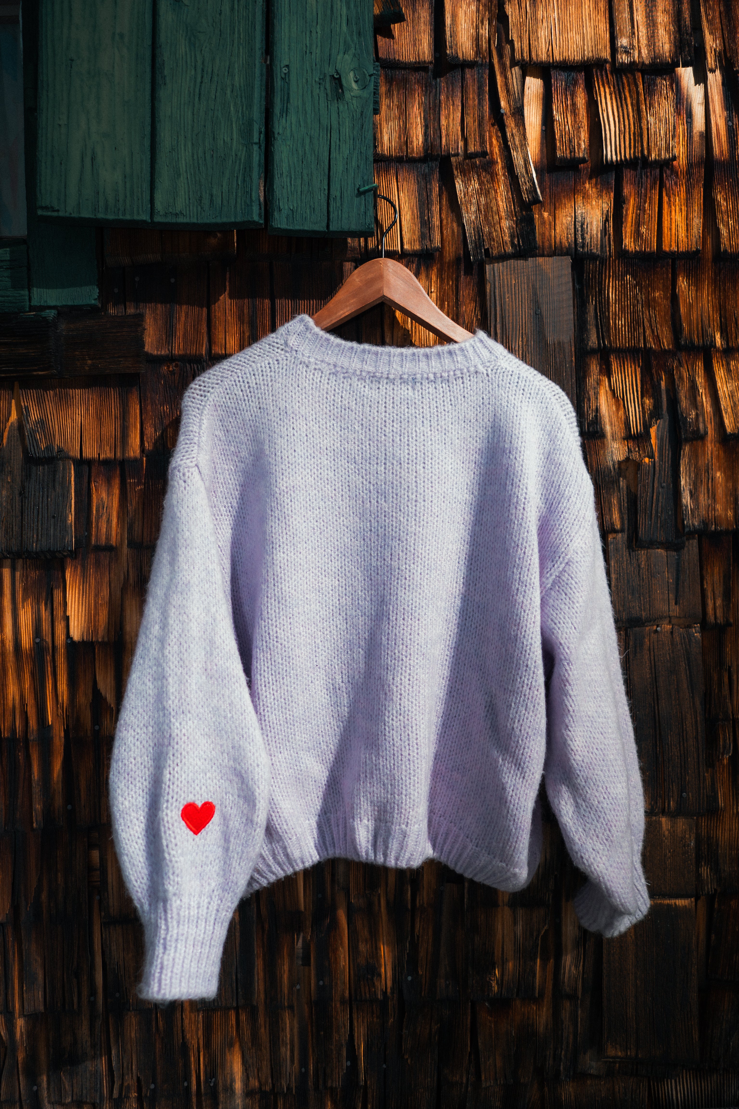 The Sonnbühel — Lavender Haze White Font