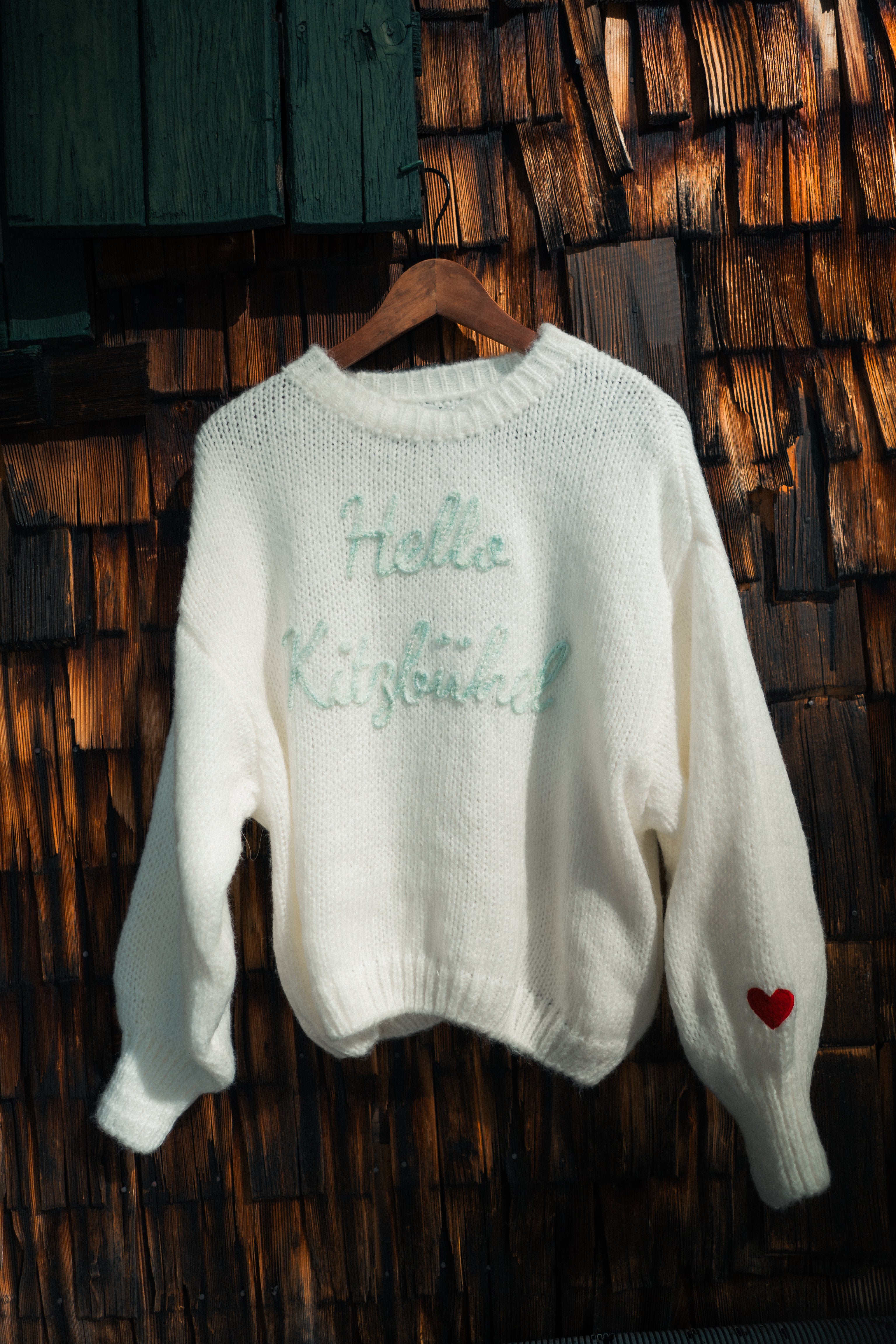 The Après — Pearl White Mint Font